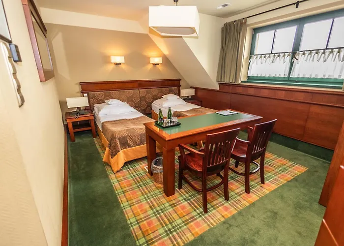 酒店 瓦西尼克酒店 Zduny (Krotoszyn)